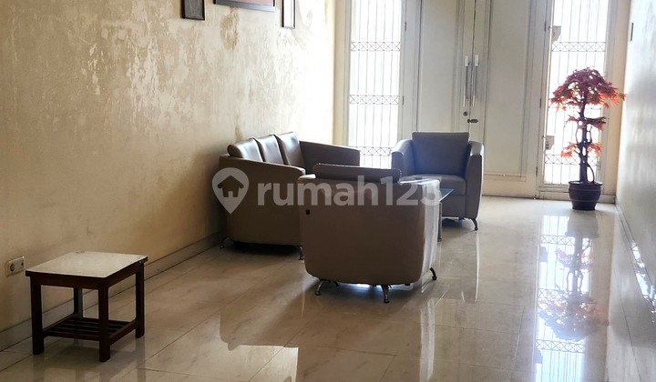 Rumah Full Renovasi Gaperlu Ribet Lagi di Grawisa Grogol Jakarta Barat