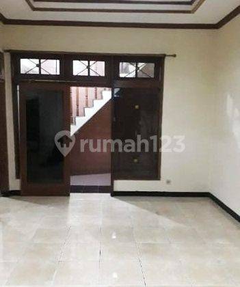 Dijual Murah Rumah 1 Lantai Siap Huni di Jl. Cipedak Srengseng  1