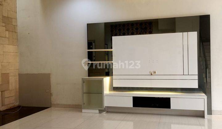 Rumah Furnish Sangat Bagus di Citra 3, Kalideres, Jakarta, Nego 1