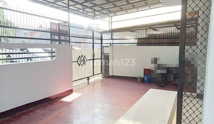 Rumah Baru di Renov Dan Kondisi Rapi di Kosambi Baru