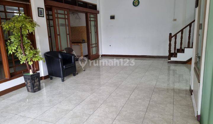 Disewakan Rumah Bagus Dan Sangat Terawat di Puri Indah Lokasi Oke 2