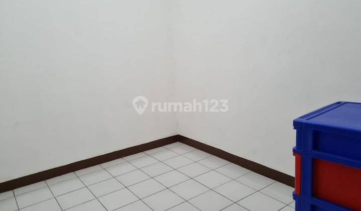 Disewakan Rumah Bagus Dan Sangat Terawat di Puri Indah Lokasi Oke 8