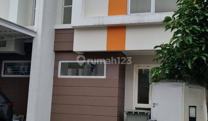 Nego Sampai Deal, Jangan Kalah Cepet! Rumah Bagus Full Bangunan di Symphonia Sms Cluster Martinez 1