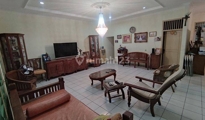 Rumah 2 Lantai Siap Huni di Perum Griya Loka Bsd Lokasi Strategis 1