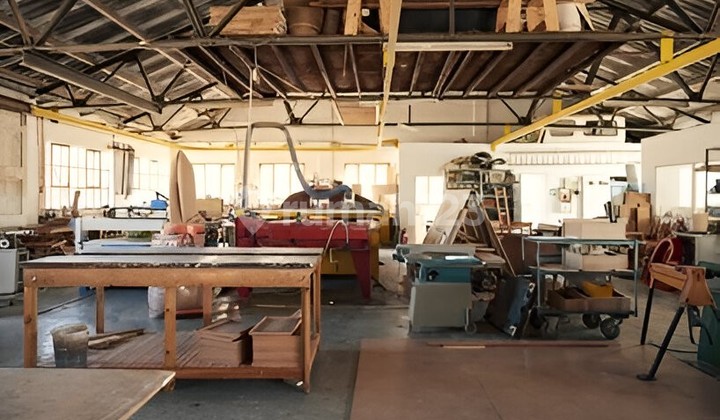 Warehouse for Sale Urgent Quick Sale Strategic Commercial Area, Fits 40-foot Container in Cipondoh Warehouse for Sale Urgent Quick Sale Strategic Commercial Area, Fits 40-foot Container in Cipondoh