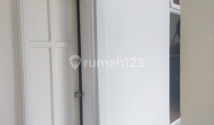 Quick Negotiation, House in Banjar Wijaya Cipondoh 2