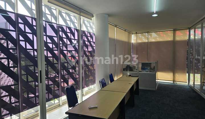 Kantor Modern di Bsd Foresta - Siap Huni, Akses Mudah, Lokasi Premium