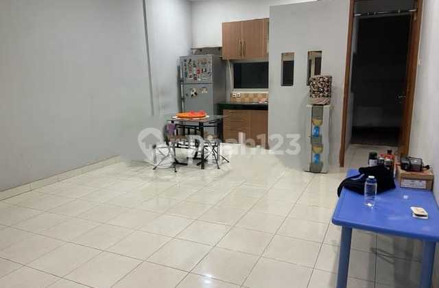Ready-to-Occupy House in Nusaloka BSD Strategic Negotiable 2