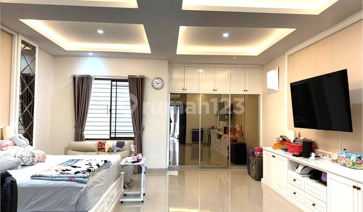 Turun Harga Rumah Cakep Full Reno Siap Huni