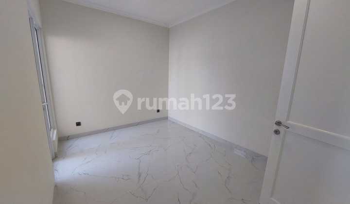 NEPIS, Like New House, Free AC with SHM in Delations BSD Tangerang 1