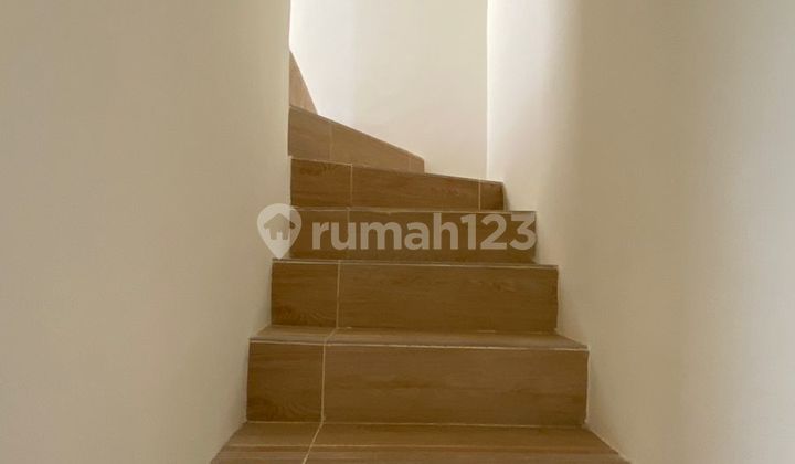 Nice and Modern House with Complete Facilities in Cendana Parc, Affordable Price 2