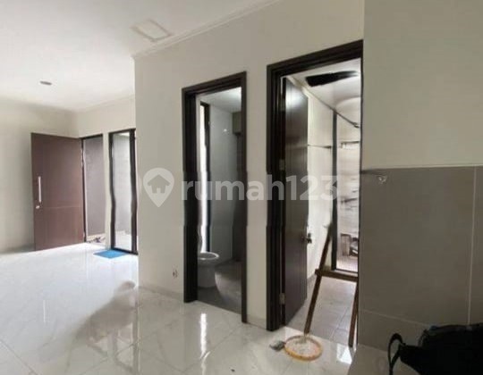 Good Well-Maintained House in Suvarna Sutera, Negotiable. 2