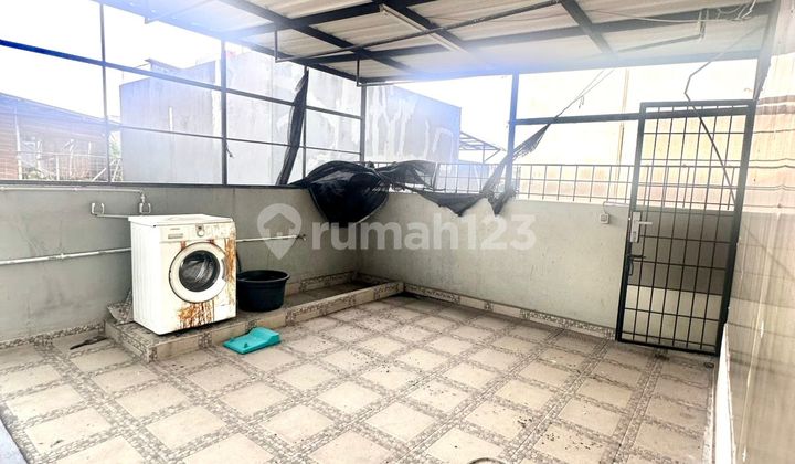 Rumah Bagus Siap Huni dengan Fasilitas Lengkap di Green Lake City, Cluster Amerika 2