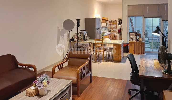 Nepis, Rumah 2 Lantai Semi Furnished di Suvarna Sutera Cikupa Ambil Sebelum Kehabisan! 2