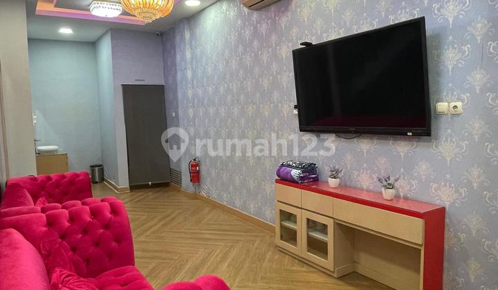 Ruko 3,5 Lantai Bagus Terawat, Area Ramai Pengunjung di Cipondoh Tangerang Ruko 3,5 Lantai Bagus Terawat, Area Ramai Pengunjung di Cipondoh Tangerang