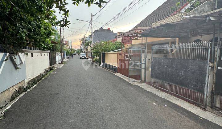 Rumah 3 Lantai Duri Kepa Kebon Jeruk, Jakarta Barat 1