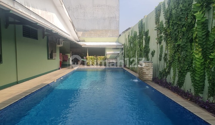 Rumah  Kebon Jeruk, Jakarta Barat 2