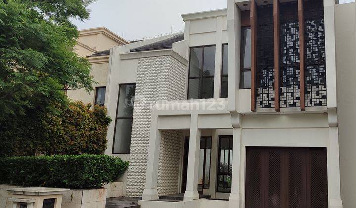 Rumah 2 Lantai Bagus Unfurnished di Greenwich Cluster Mayfield Bsd City, Tangerang 1