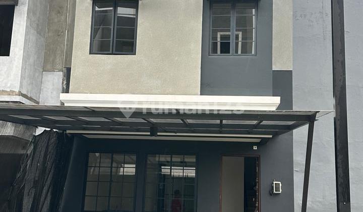 Rumah Bagus Unfurnished HGB Cijantung, Jakarta Timur Rumah Bagus Unfurnished HGB Cijantung, Jakarta Timur