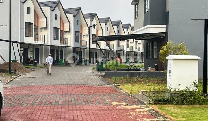 Good House Unfurnished HGB Cijantung, East Jakarta 2