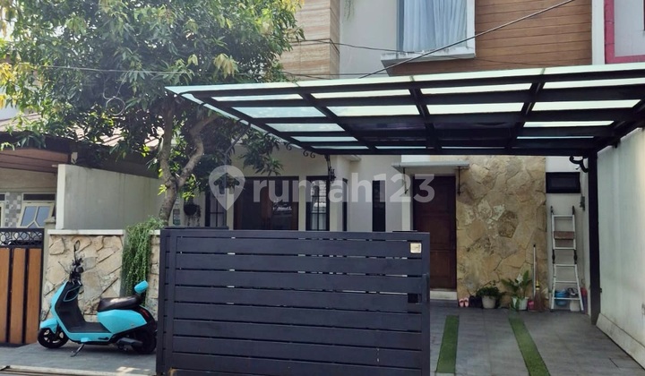 Dijual Rumah Bagus Dekat Pintu Tol dan Stasiun Kereta di Kencana Loka Bsd