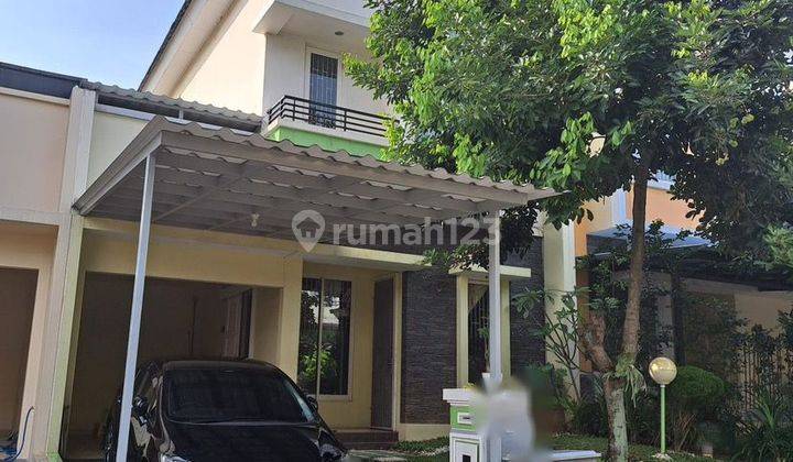 Rumah dua lantai di Pondok Hijau Golf Gading Serpong 1