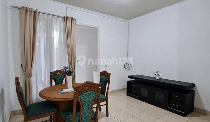 RUMAH FURNISHED DEKAT PINTU TOL DI DELATINOS BSD 2