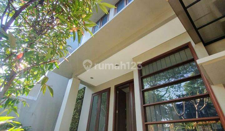 Rumah Modern Minimalis Di Senopati, Kebayoran Baru  1