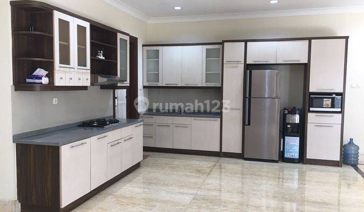 Rumah 2 Lantai Semi Furnished di Pondok Indah, Jakarta Selatan 1