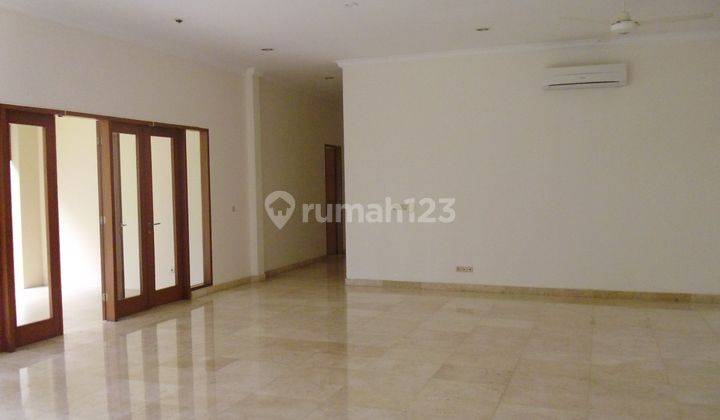 Rumah 1 lantai Semi Furnished di Cipete, Jakarta Selatan 2