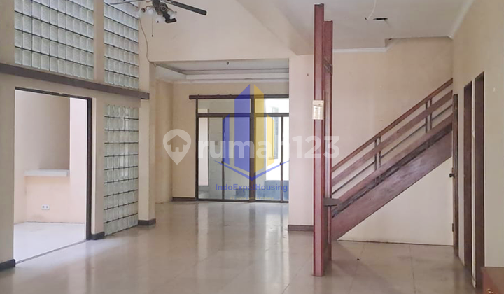 Best Deal In Kebayoran Baru - Office -Ready House | Strategic Location | Move-In Ready
