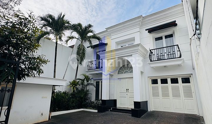 For Rent Luxury House Senopati Area