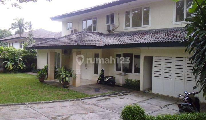 Rumah 2 Lantai Semi Furnished di Ampera, Jakarta Selatan 1