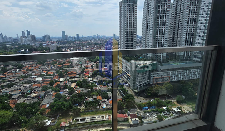 Luxury Apartment In The Heart Of The City 2