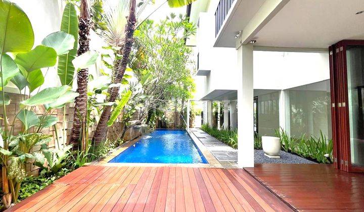 Rumah Modern Minimalist 5bedrooms di Cipete Jakarta Selatan 1