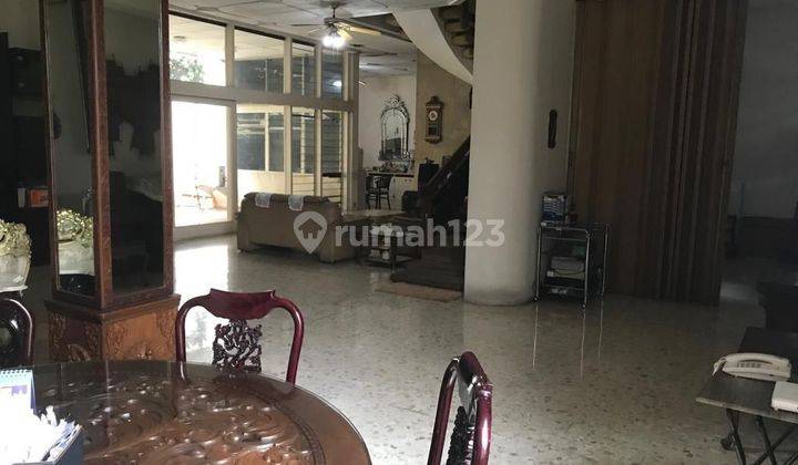 Rumah 2 Lantai Dekat Pakubuwono Jakarta Selatan  2