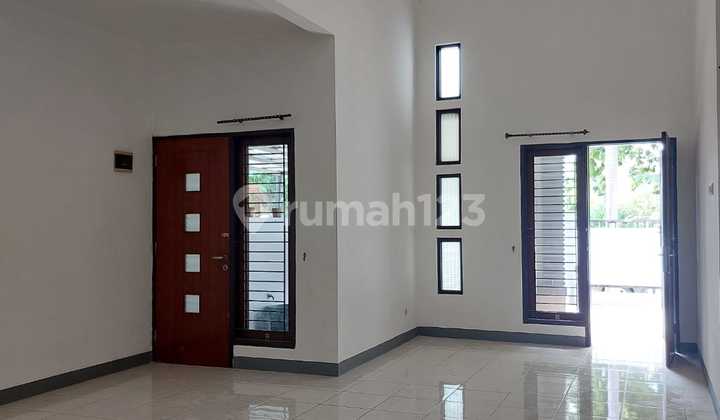 For Rent House in Aralia Ready to Occupy Harapan Indah Bekasi 45 Million 2