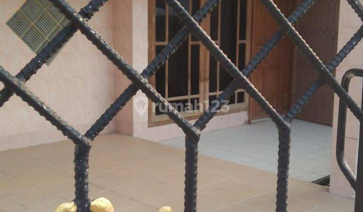 Disewakan Rumah Siap Huni  Di Harapan Indah Bekasi Harga 28jt 2