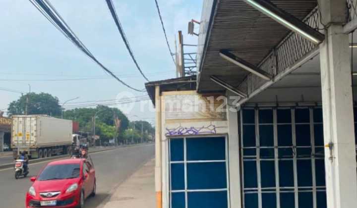 For Sale 3 Units of Attached Shophouses Ready to Use Beside Bekasi Main Road