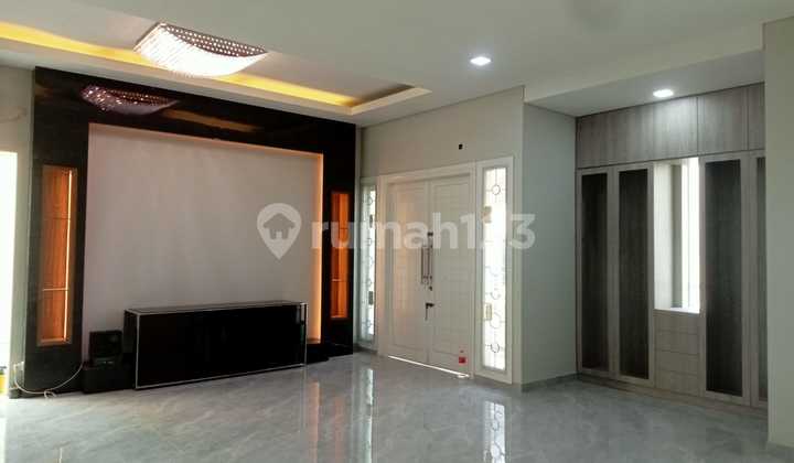 Dijual Rumah Murah Greenville 3 Lantai Sebelah Taman 2