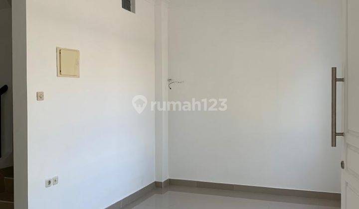 Rumah Sewa di Casa Jardin Residence 2 Lantai 5