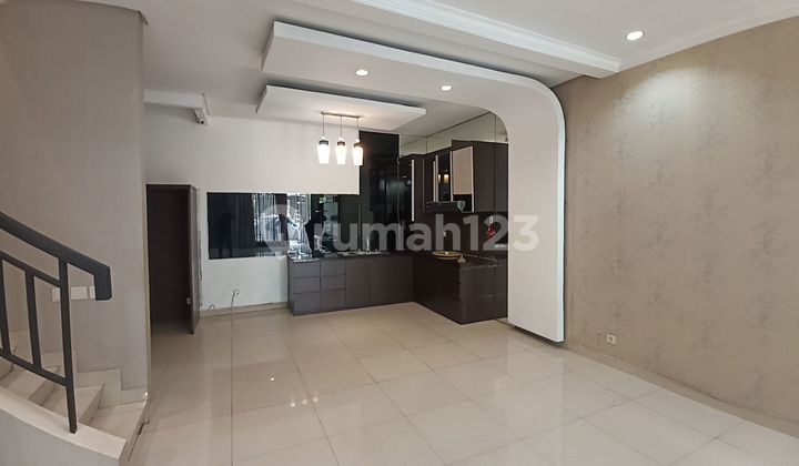 Dijual Rumah Green Mansion Murah Hadap Utara 2