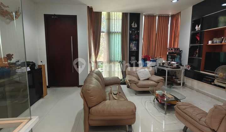 For Sale De Oaze Residence Tomang, Rarely Available 2