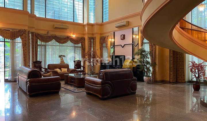 Rumah Mewah Arjuna Utara Cocok Untuk Kantor 2