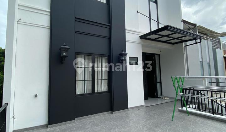 Rumah Mewah Casa Jardin 3 Lantai Furnished Full Renovasi Rumah Mewah Casa Jardin 3 Lantai Furnished Full Renovasi