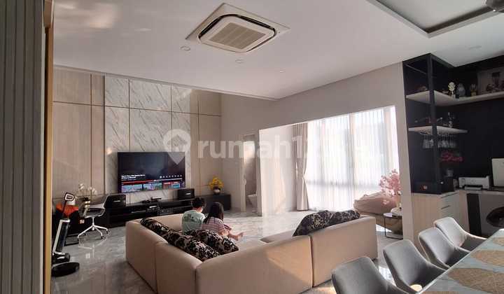 Rumah Mewah Permata Buana 3 Lantai 2
