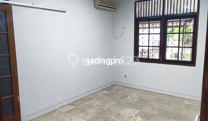 Rumah 1 Lantai Siap Huni Murah Di Pondok Indah  2