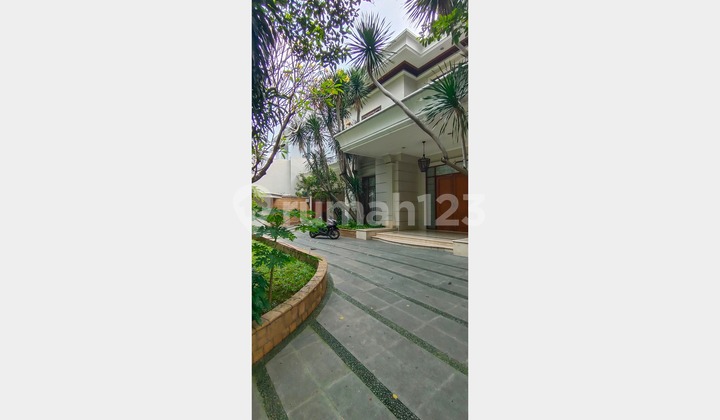 Rumah majestic di Kemang jakarta selatan Rumah majestic di Kemang jakarta selatan