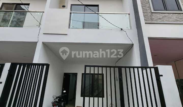 Rumah siap huni uk 4x11.3 di tanjung duren 1