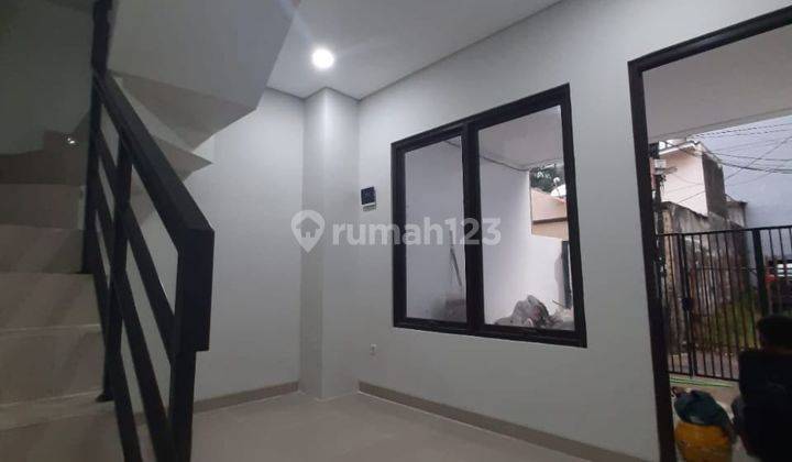 Rumah siap huni uk 4x11.3 di tanjung duren 3